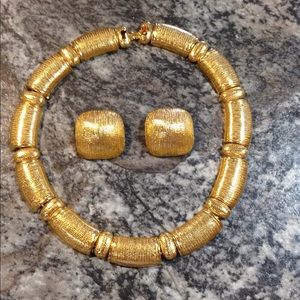 Vintage gold tone choker necklace and earrings